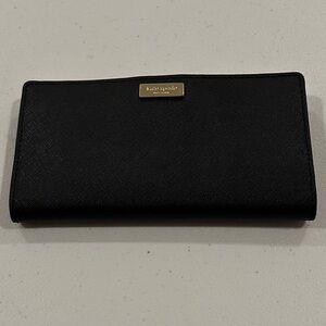 Kate Spade - Large Slim Bifold Wallet - Black